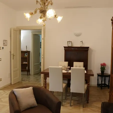 Casa Elli Serbelloni 12